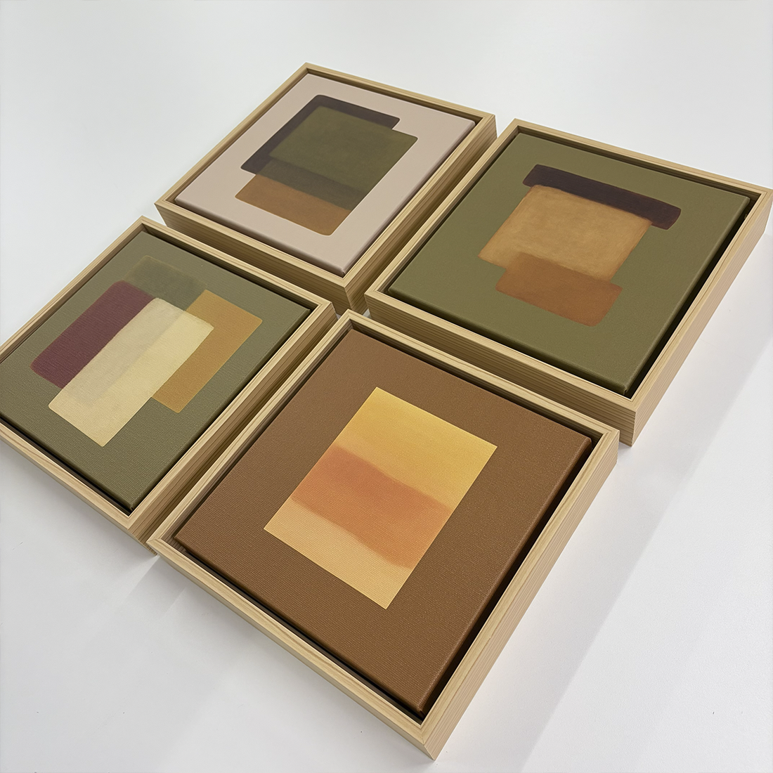 4017 - Composição de 4 Quadros Verde Oliva e Bege