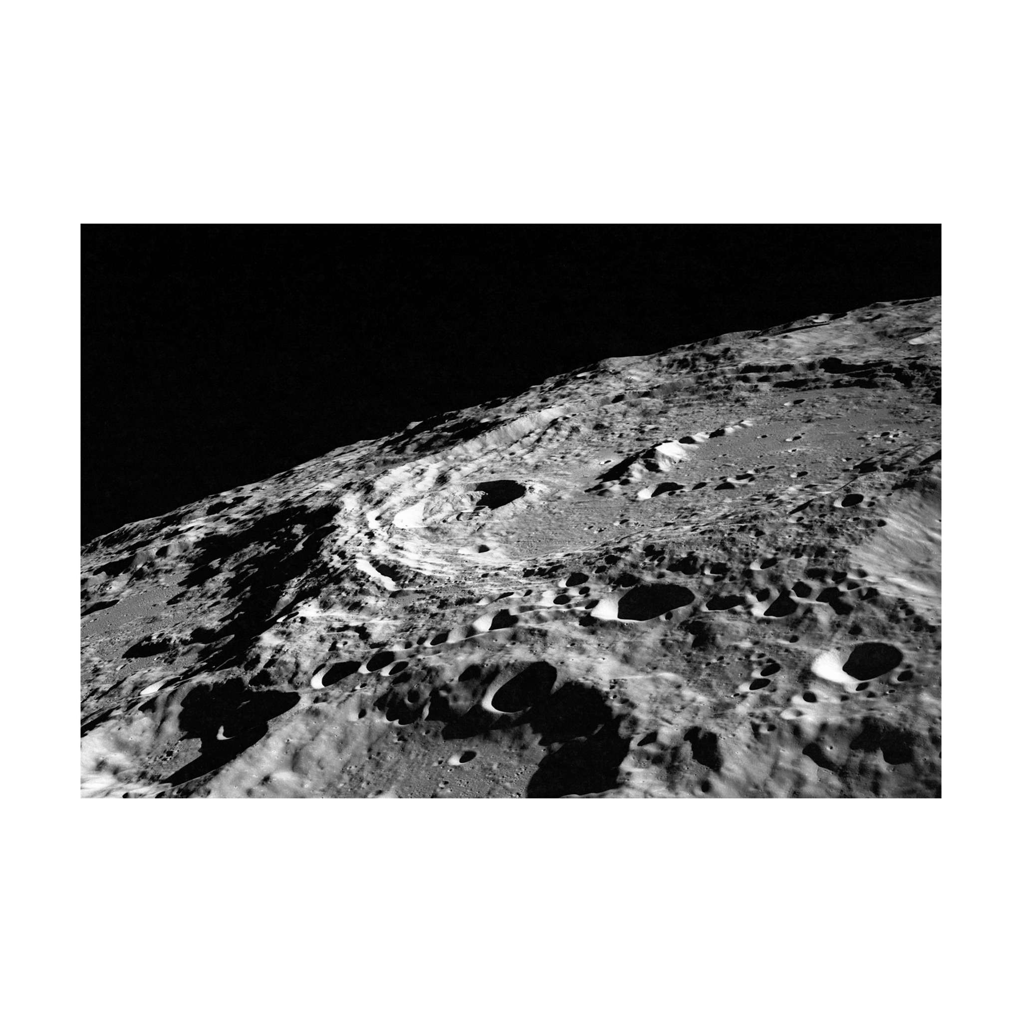 0824 - Quadro Buracos Na Lua